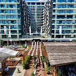 Dreamy Casa Del Mar Mamaia Nord شقة